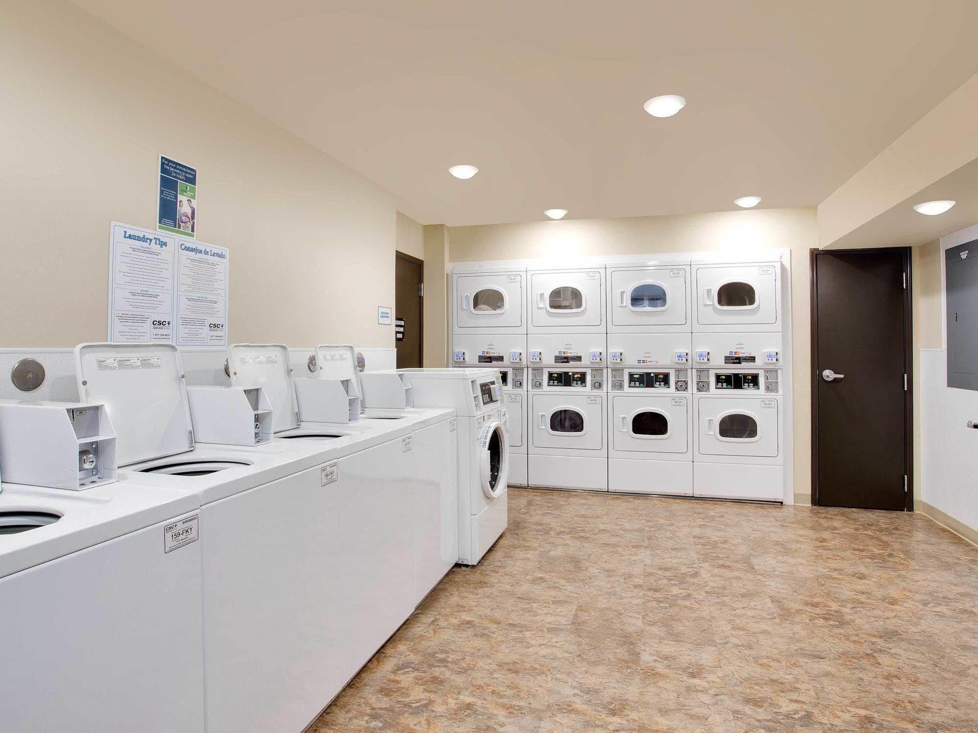Woodspring Suites Frederick I-70 Esterno foto